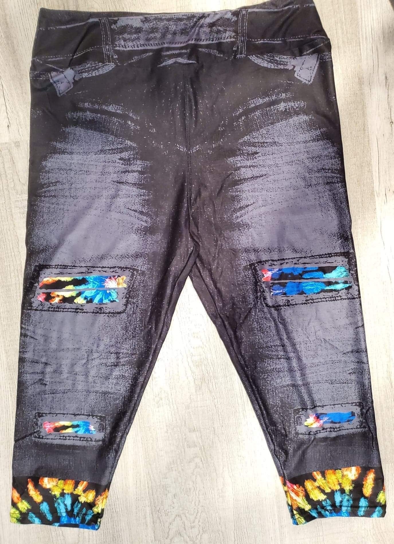 Jegging CAPRI Black Neon Tie Dye. High Waist, Extra Stretch and Softness.