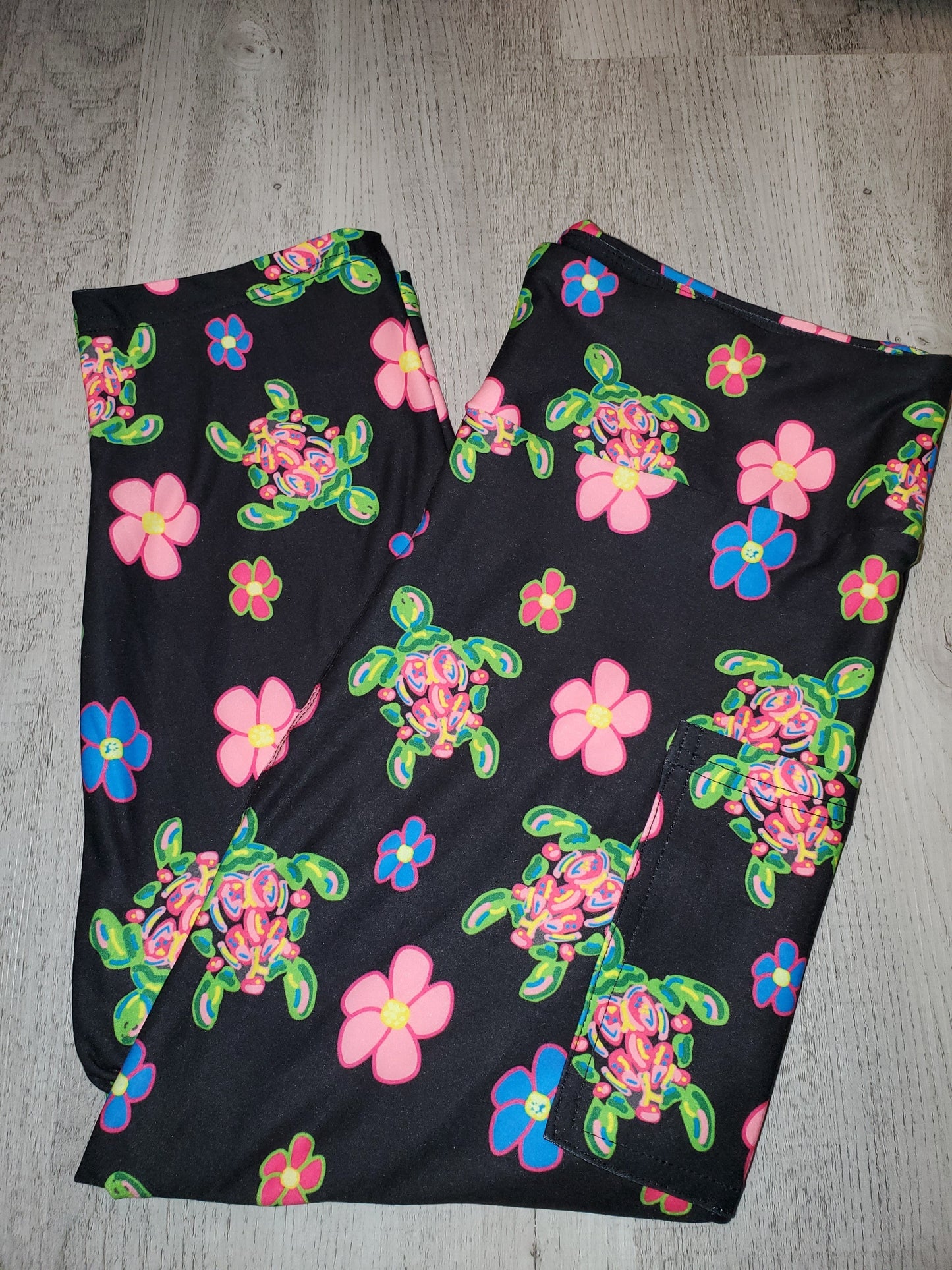 Black Background Colorful Turtle and Flower Pockets CAPRI