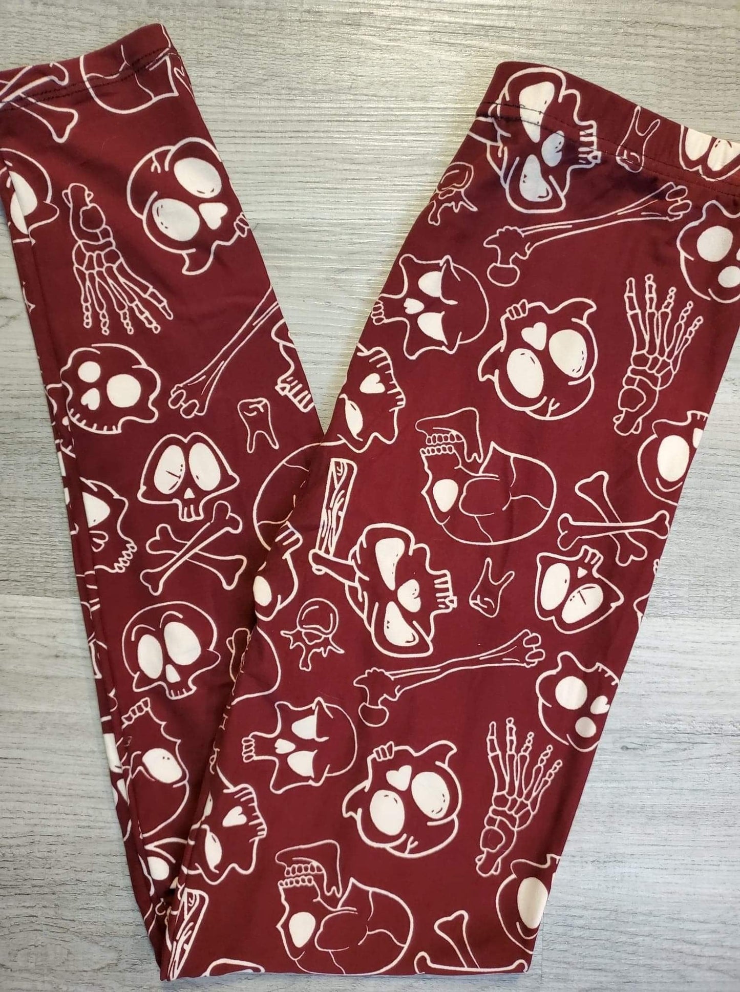 Comfy Wine Color Boneyard Skull Leggings, Yoga Band, Extra Stretch