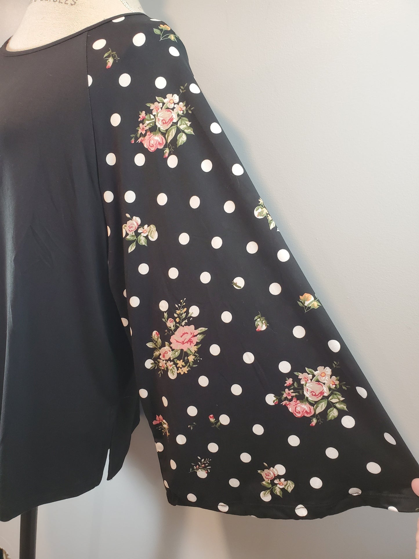 Black Floral & Polka Dot Wide Sleeve top Soft and Stretchy, Runs Flowy