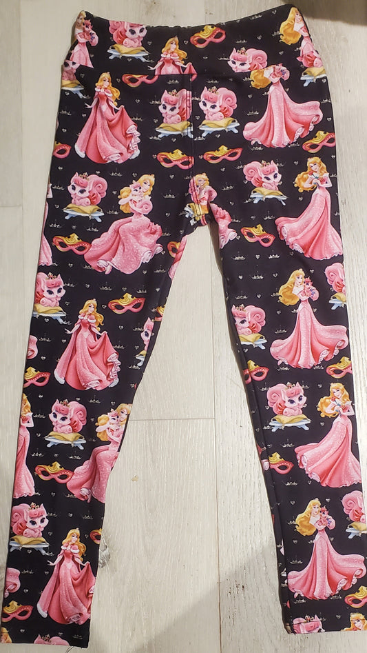 Sleeping Beauty High Quality Leggings! Fits ages 3-7 <hyper stretch>