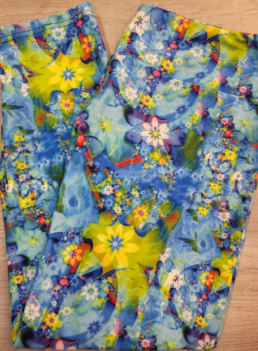 Floral Peace & Love. High Waist, Yoga Band, Very Soft and Stretchy!