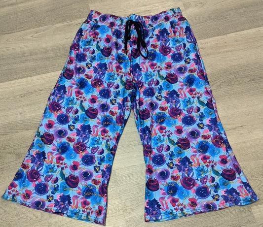 Floral Bella Lounger Capri Joggers. Elastic Band, Draw String, Soft &Stretchy!