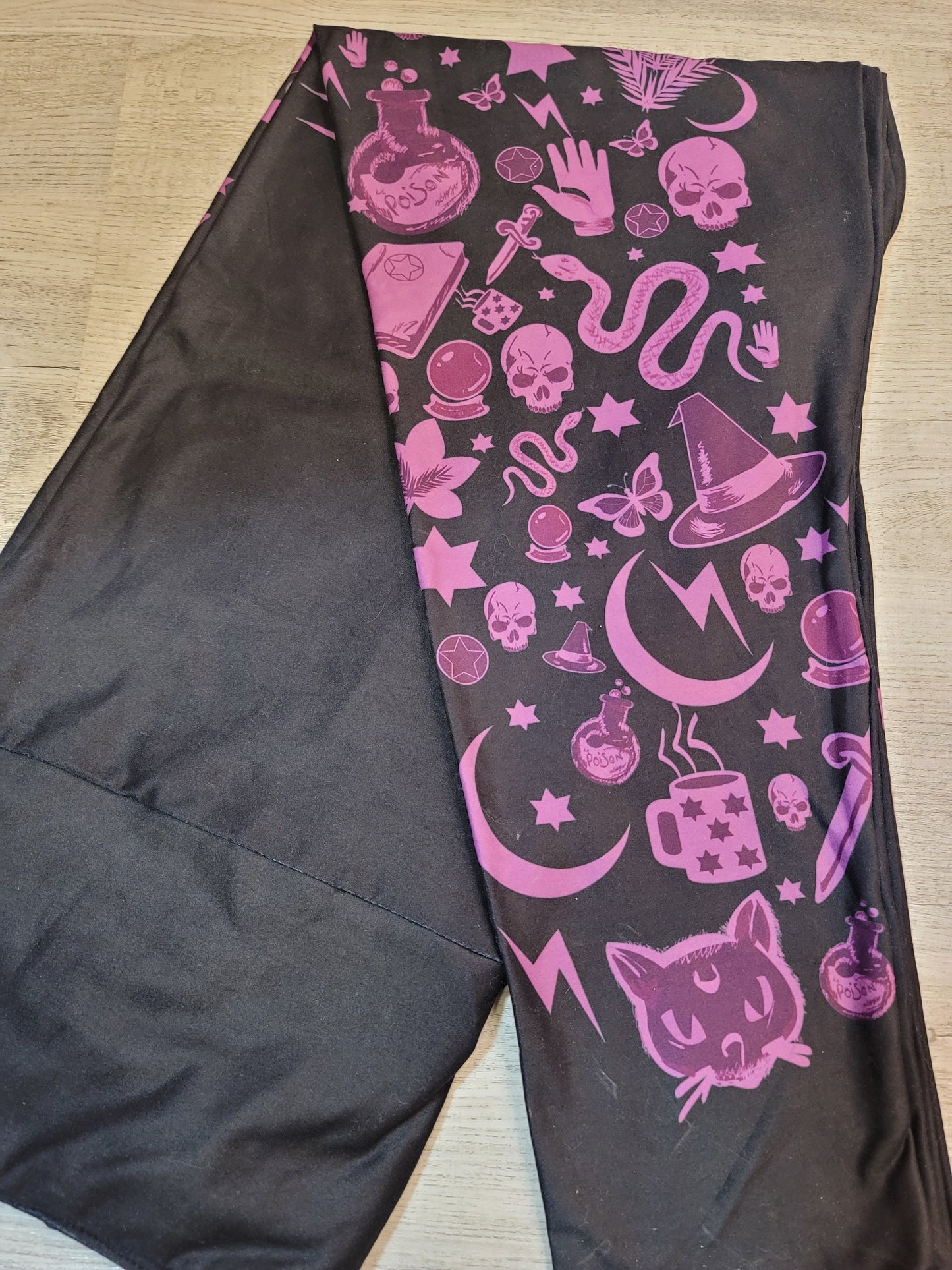 Purple & Black Witch's Brew, Yoga Band Leggings.  Yoga Band, Very Soft and Stretchy!
