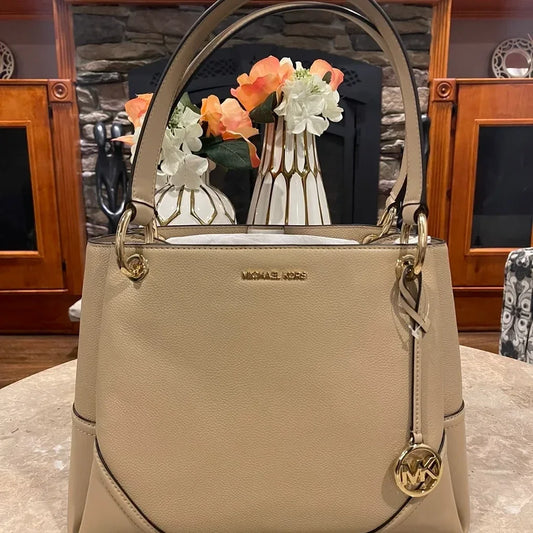 Michael Kors Tan Nicole, Pebbled Leather, Gold Hardware