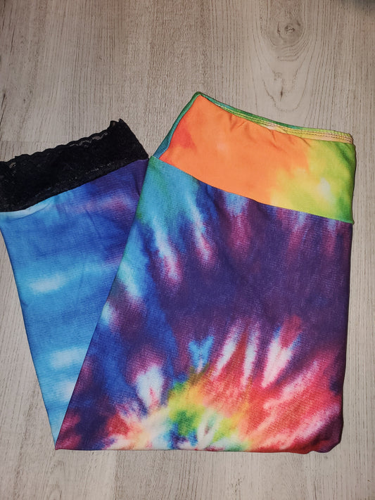 Black Lace Bottom CAPRI.  Yoga Band, Very Soft and Stretchy!