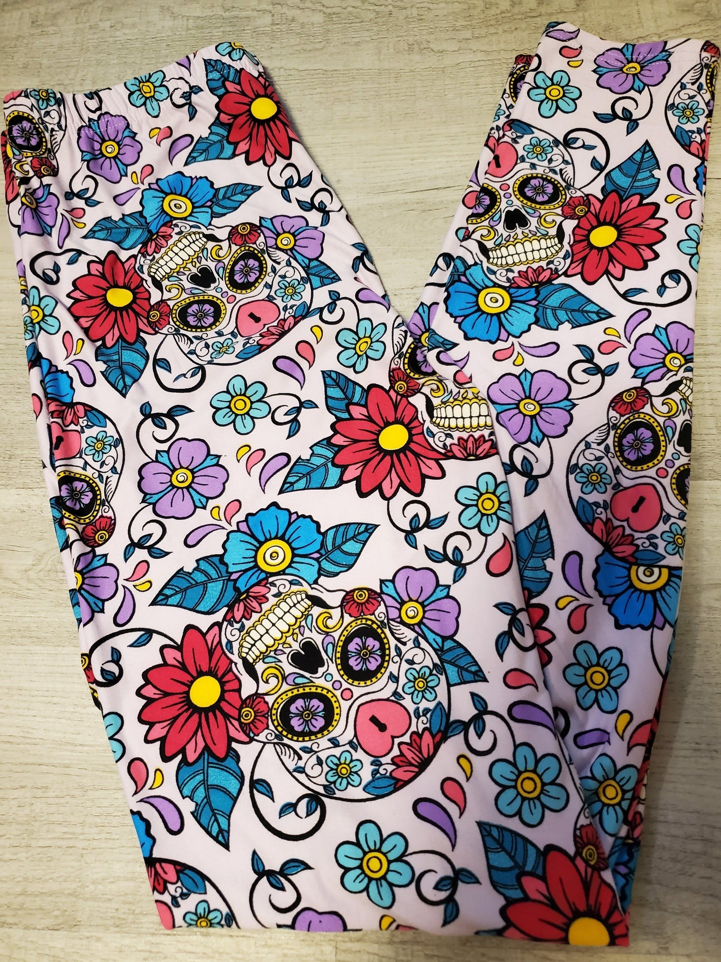 Soft & Stretchy Lavender Sugar Skull, Elastic Band Leggings