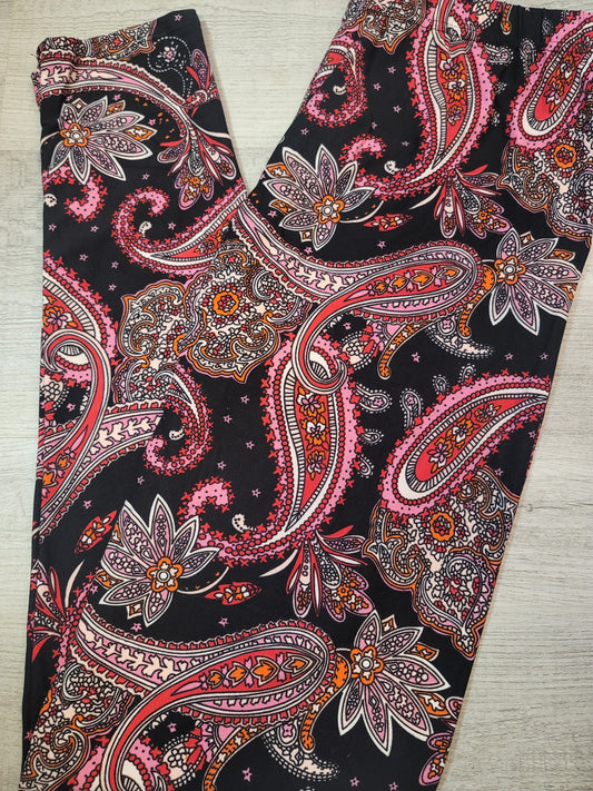 Black & Pink Paisley Leggings. Hyper Stretch, Elastic Band.