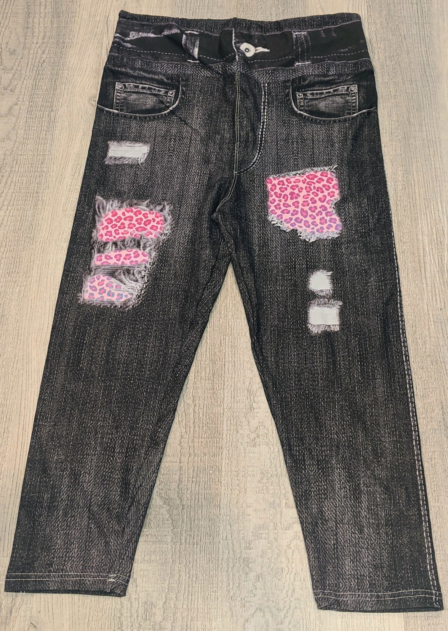 Denim Print Pink Leopard Peek-A-Boo Capri, Extra Soft, Yoga Band