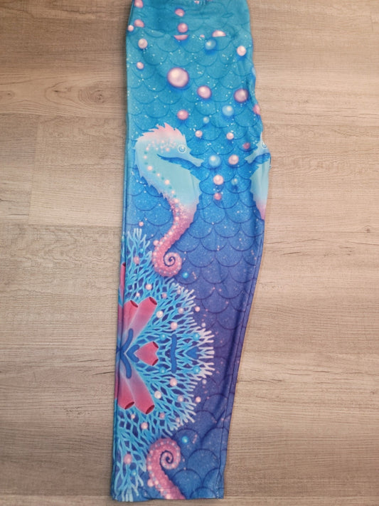 Ombre Seahorse. High Waist, Yoga Band, Very Soft and Stretchy!