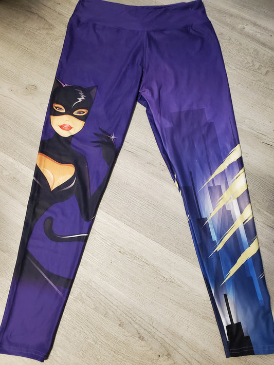 ONLY OS LEFT (fits 4-14) Cat Woman Leggings!