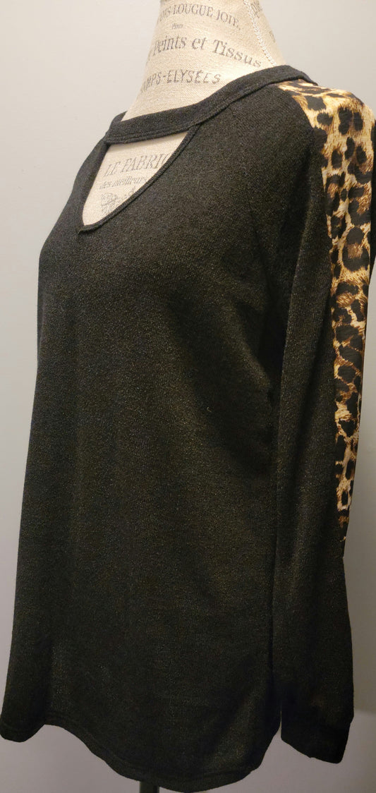 High Quality Light Knit Top, Leopard Arm, Keyhole Neck 2 COLOR CHOICES
