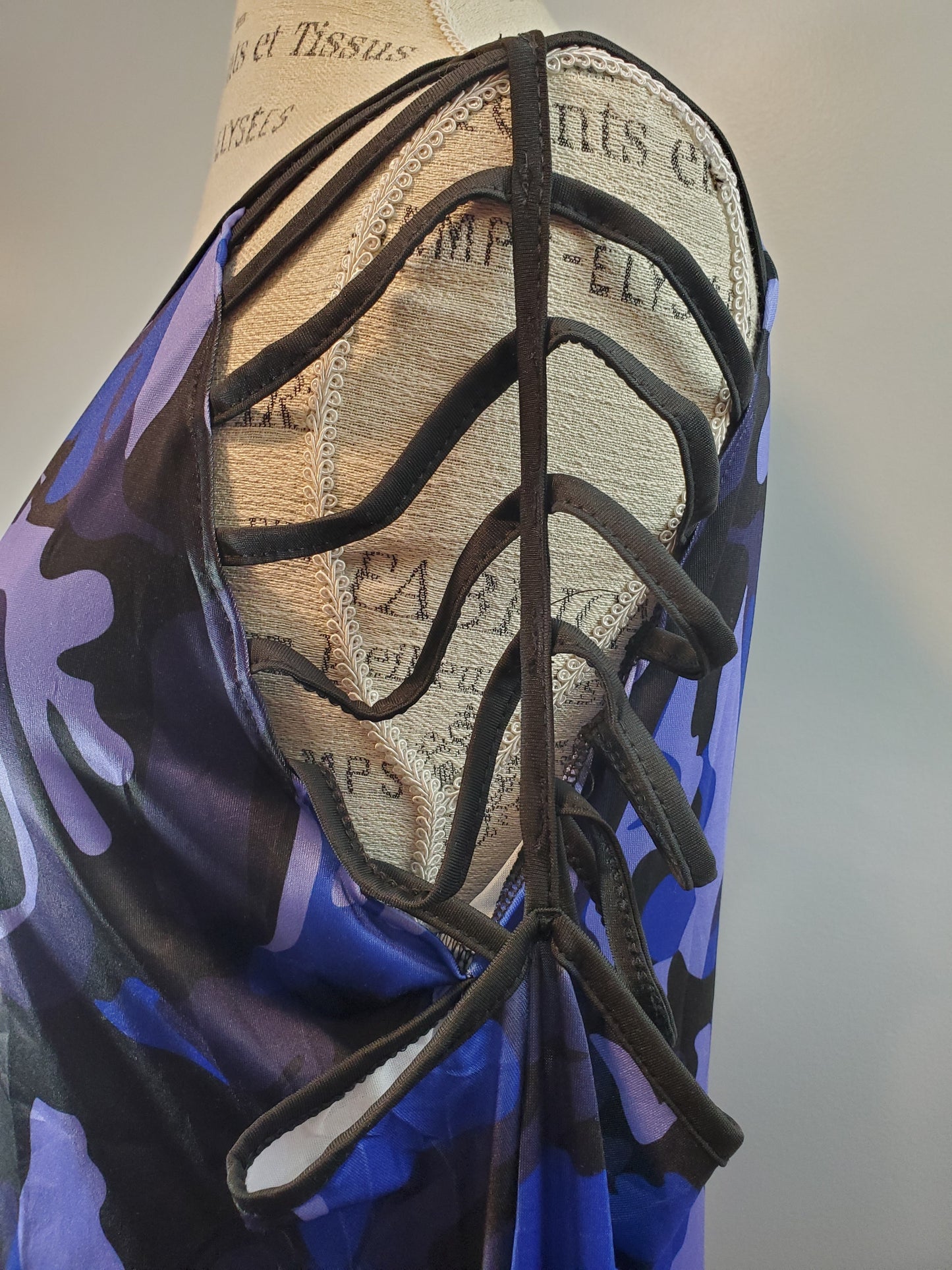 Purple/Blue/Black Camo Open Strappy Shoulder Long Sleeve Top.  Runs SMALL, Size 2 Up!