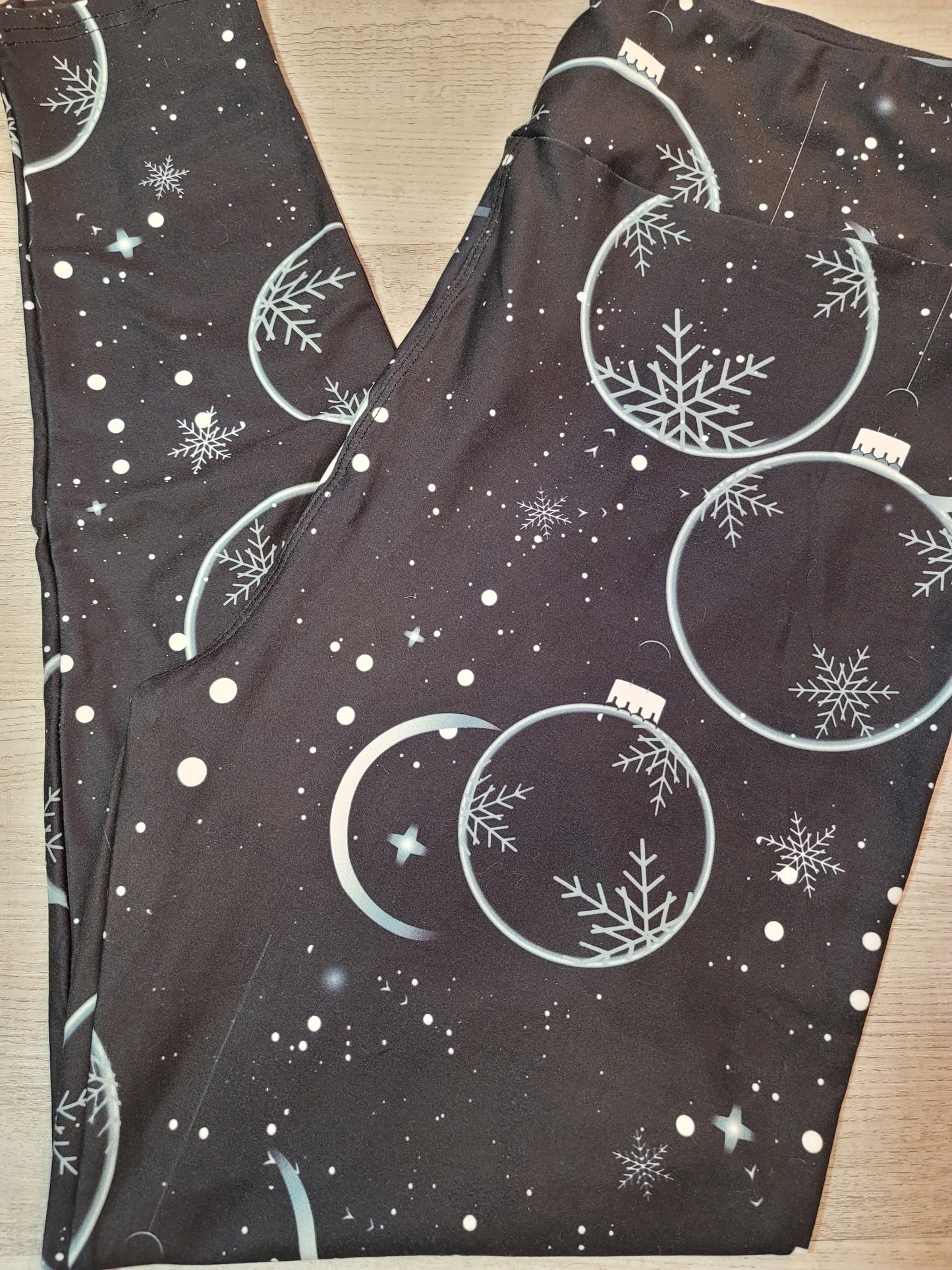 Christmas Bulb Designer Leggings. Hyper Stretch and softness! Yoga Band.