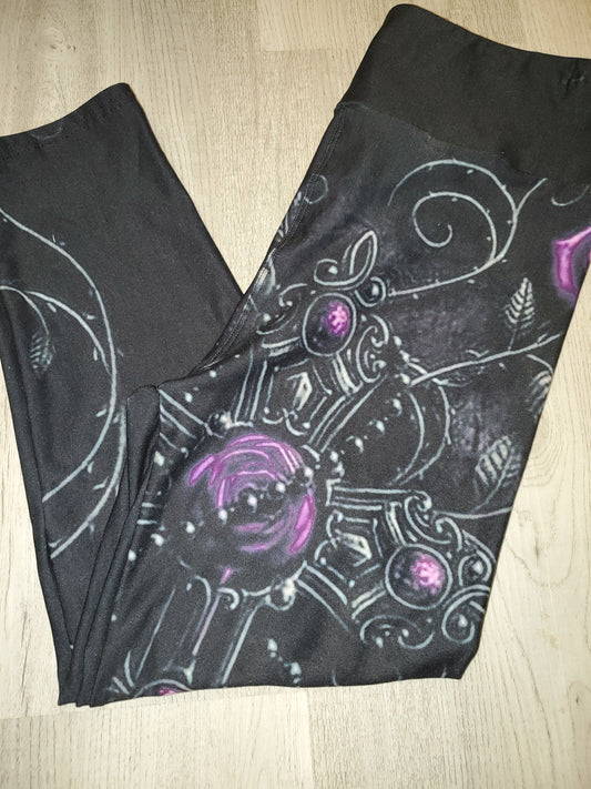 Cross My Heart. Black, Silver & Purple CAPRI.  Yoga Band, Very Soft and Stretchy!