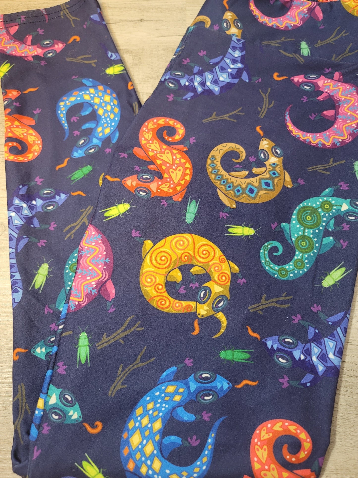 Colorful Lizards Leggings. Yoga Band. Extra Soft and stretchy!
