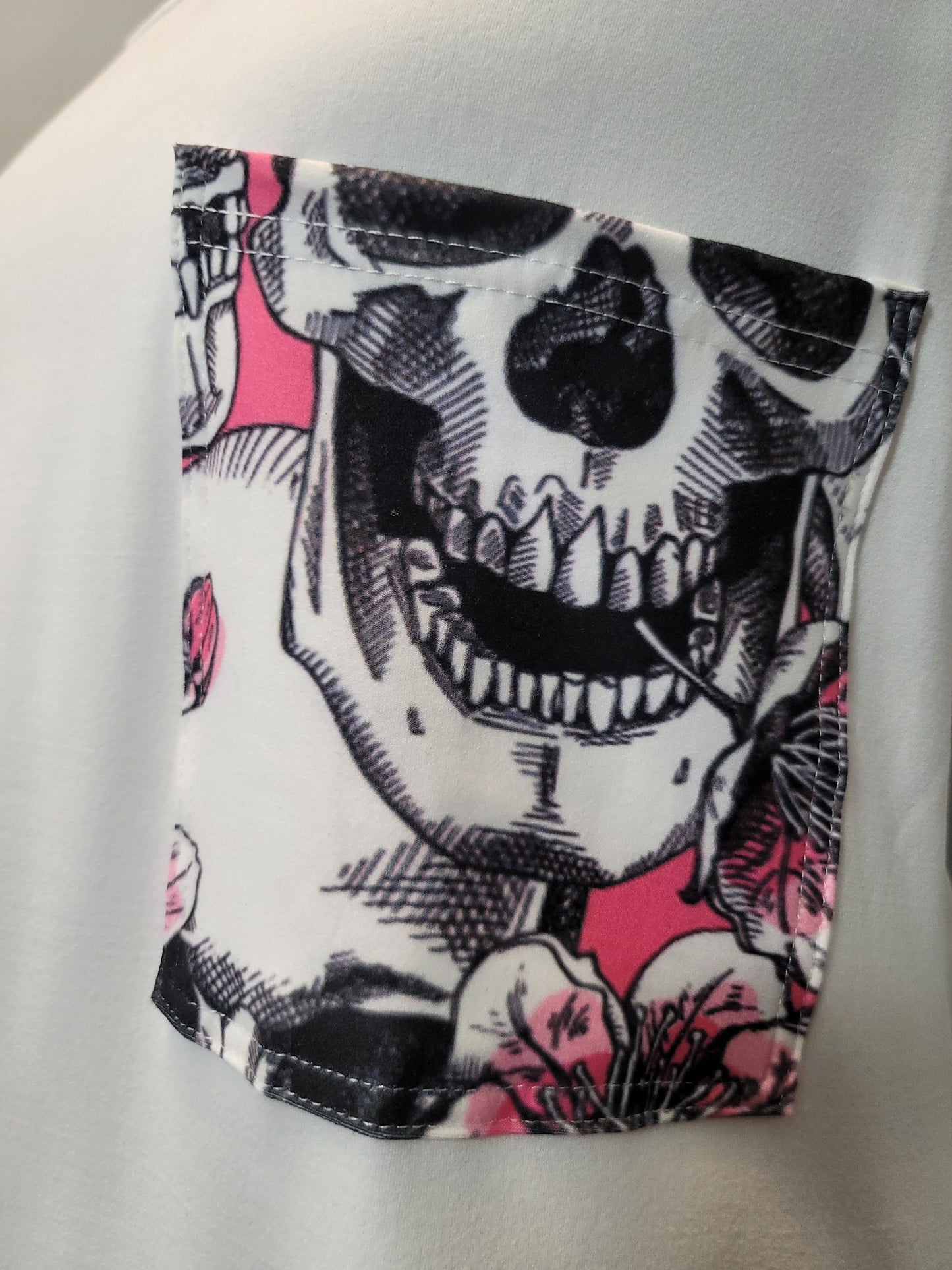 LAST LG & XL Sleeveless Top with Floral Skulls Pocket Tank