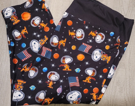 Charlie Brown Snoopy "to the moon" Capri. High Waist, Yoga Band, Very Soft and Stretchy!