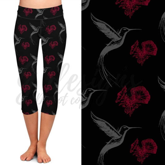 Black Hummingbirds Capri, Subtle Design, Yoga Band