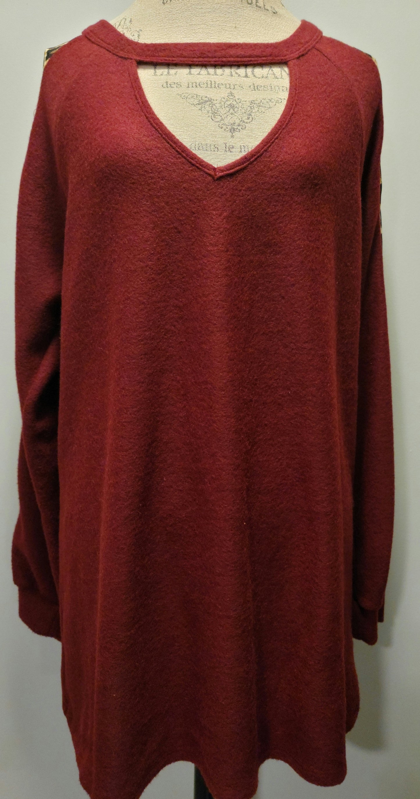 High Quality Light Knit Top, Leopard Arm, Keyhole Neck 2 COLOR CHOICES