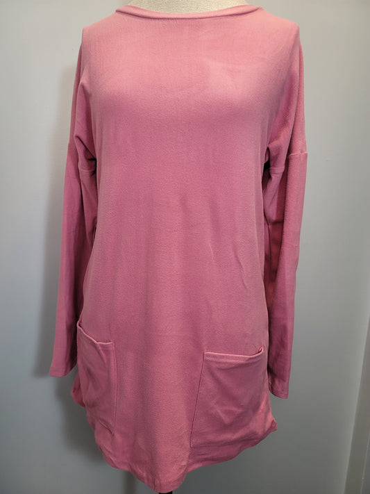 Light weight Fleece sweater with Pockets