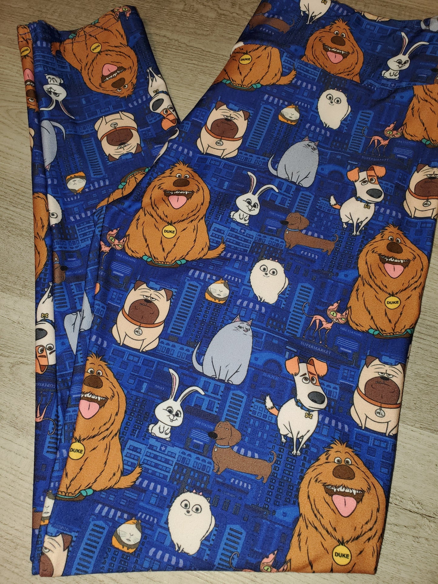 Dogs in the City Leggings. Hyper Stretch and softness! Yoga Band.