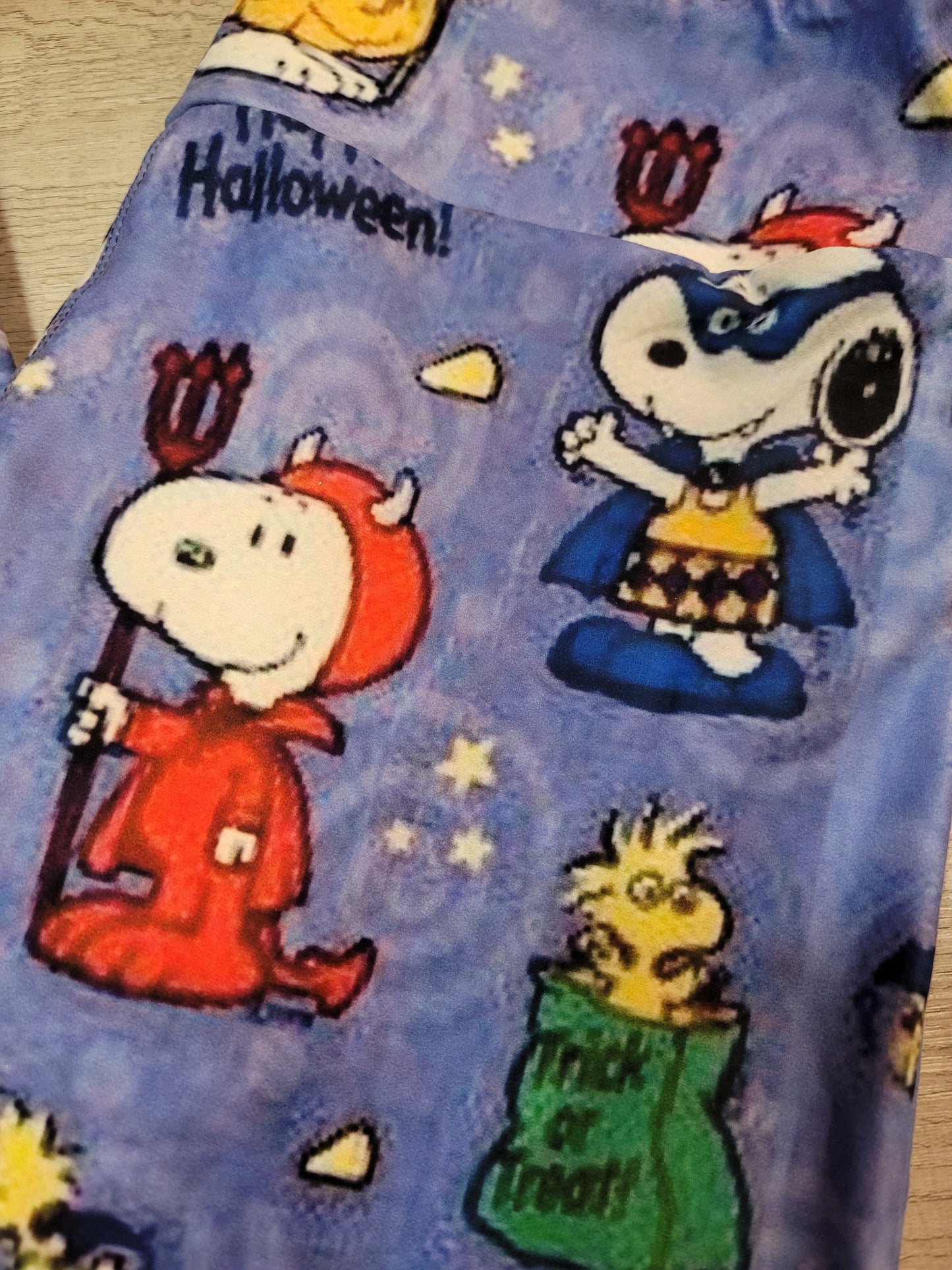 Snoopy Halloween Fun! Yoga Band Leggings